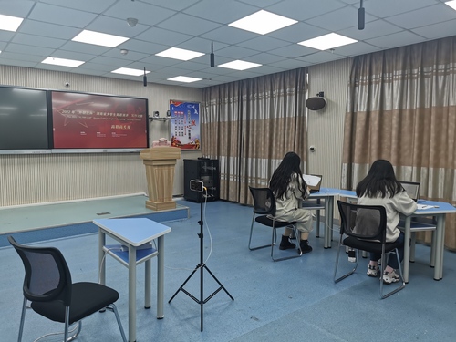 学生备赛中